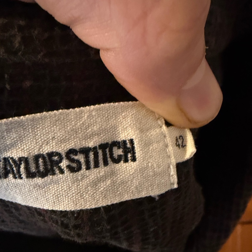 Taylor Stitch Brown Waffle Knit Shirt (size 42) - Picture 6 of 6